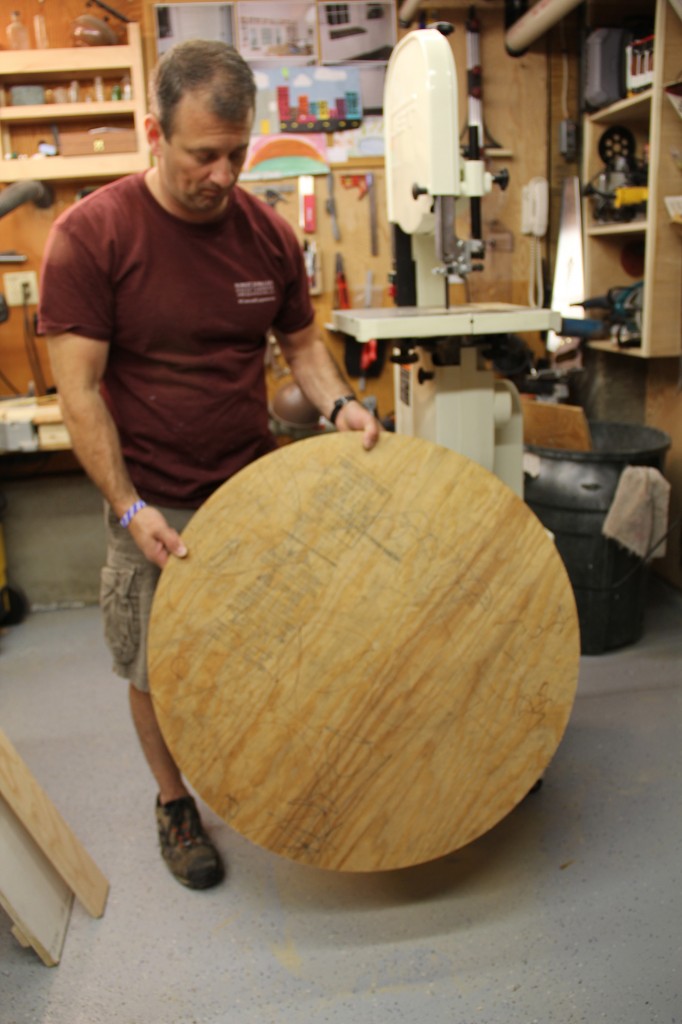 circle cutting band saw jig