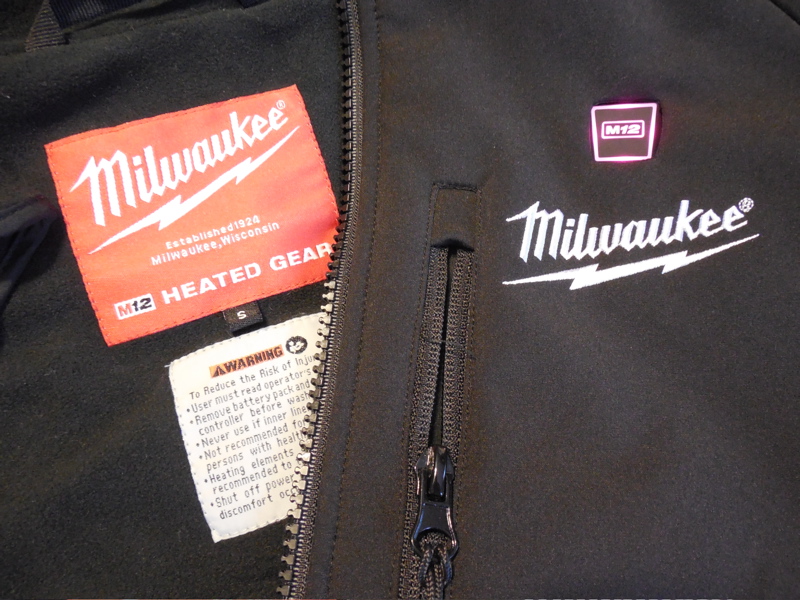 M12 MILWAUKEE SPECIAL EDITION WOMEN'S HEATED JACKET REVIEW 3