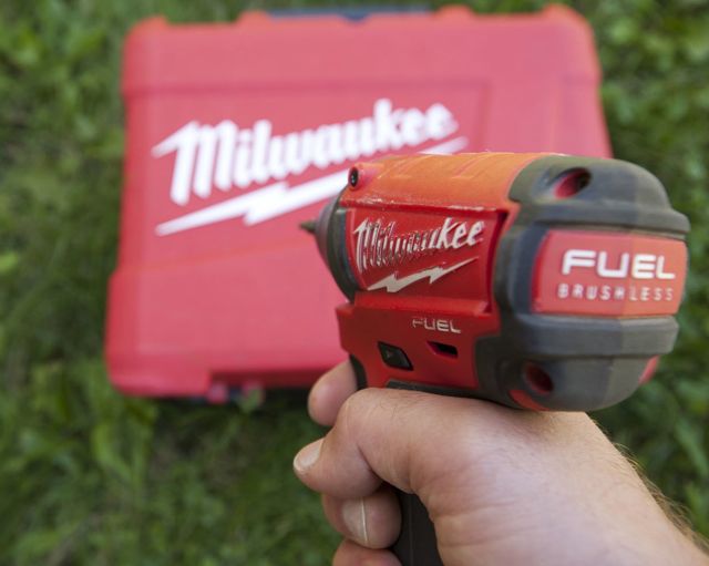 Milwaukee Fuel M18 Impact Driver Kit 2653-22