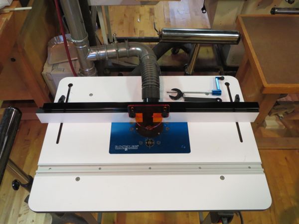 Rockler Drill Press Table And Fence – Bigger Workspace, Better Precision