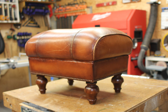 Foot Stool Repairing A Wobbly Ottoman Leg, How To Fix A Wobbly Wooden Stool